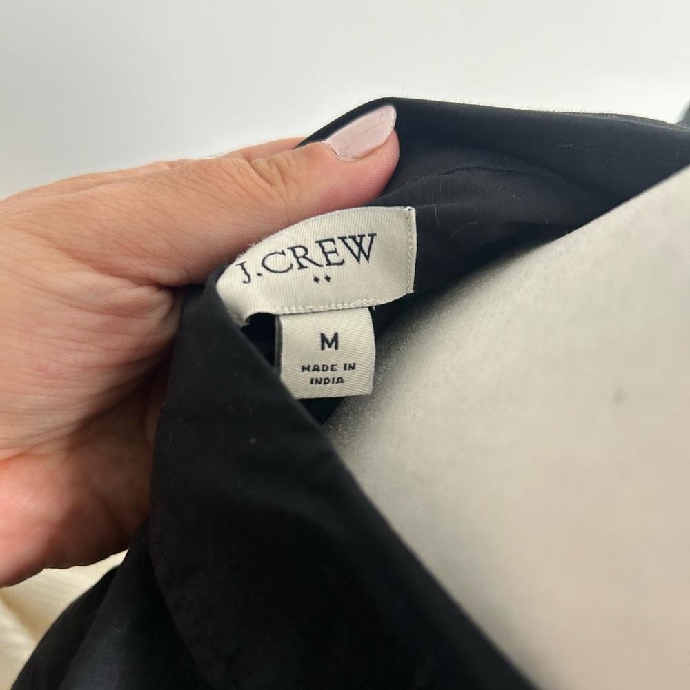 NWT JCrew black button down size M - Picture 3 of 5